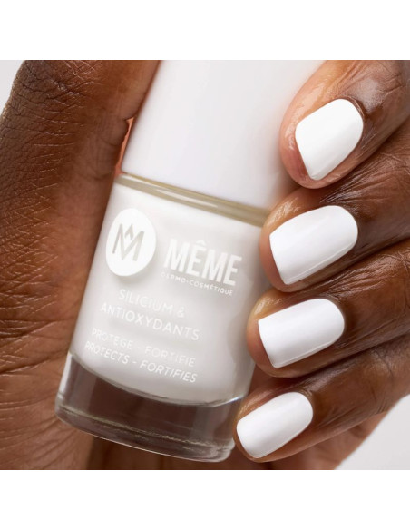 Même Vernis à Ongles Blanc