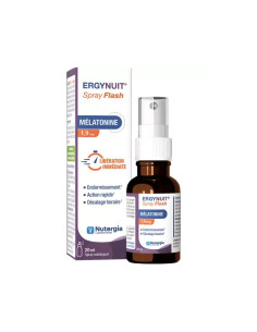 spray dans une boite blanche en hauteur avec mélatonine écrit dans un cadre bleu il y a de l'orange sur l'étiquette